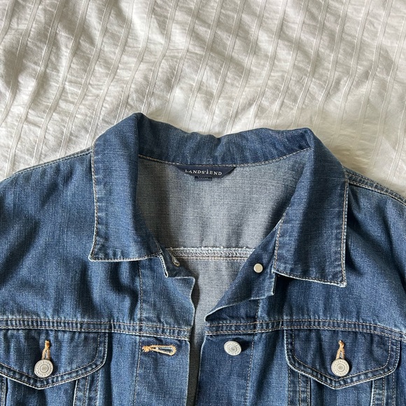 Jean jacket - Picture 2 of 6